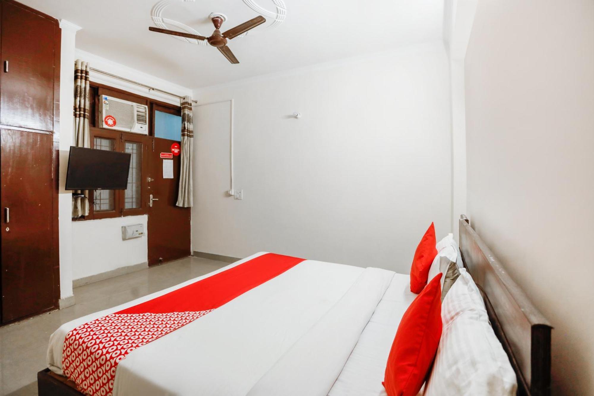 Hotel O Av Residency Near Botanic Garden Of Indian Republic Noida Exterior photo